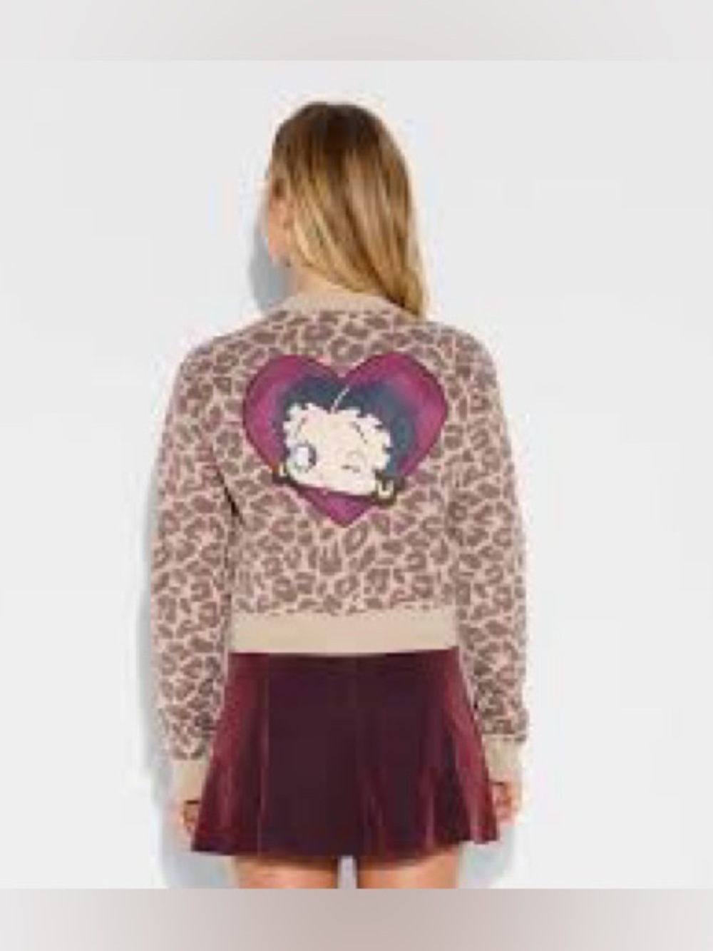 Betty Boop Beige and White Label Detail